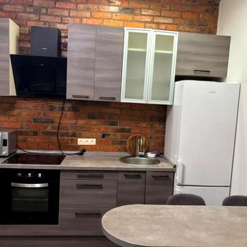 Деміївська вул., 13