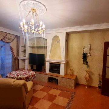 Андрія Верхогляда вул. (Михайла Драгомирова), 4