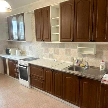 3-к Метро Деміївська. 117 м. Пов. 5. Леруа Мерлен. Світло не вимикають