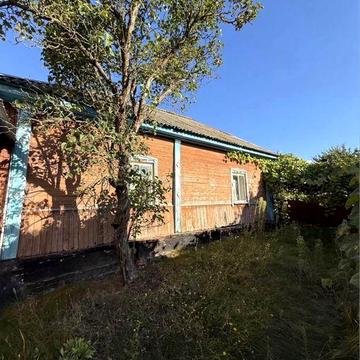 с. Сновʼянка. Продаж будинку з землею в Чернігівському районі.