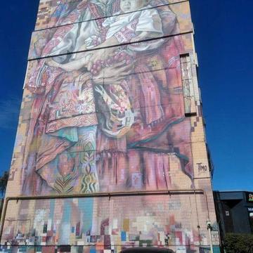 Продам 3-кімнатну квартиру Лівий Берег 10 мкрн 1 поверх