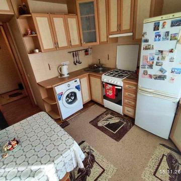 2х кімнатна квартира Зінченка 4б Центр шкільний район Ацинус. Власник