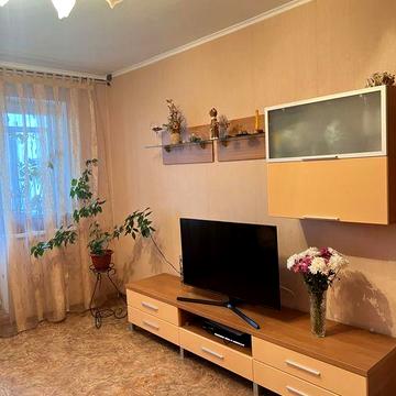 Продам 3-х к кв. на 3-м эт на пр. Петра Калнышевского (Косиора)