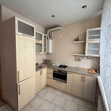 Героїв Крут вул. (Фурманова), 1