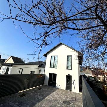 Здам ч.будиноку в центрі міста