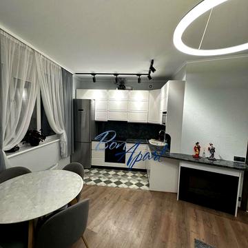 Академіка Заболотного вул., 15