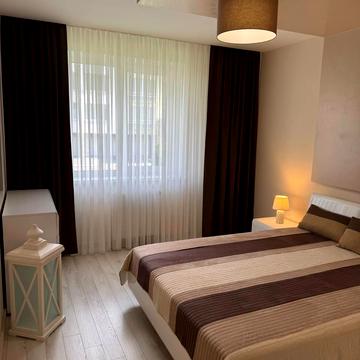 Карла Мікльоша вул., 7