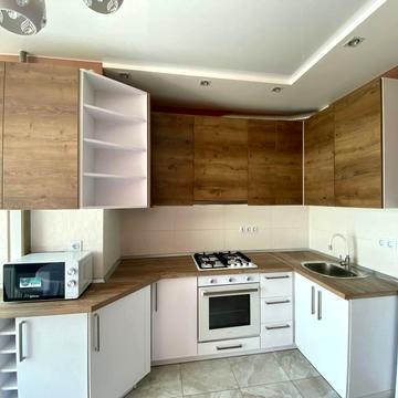 Малоголосківська вул., 16б