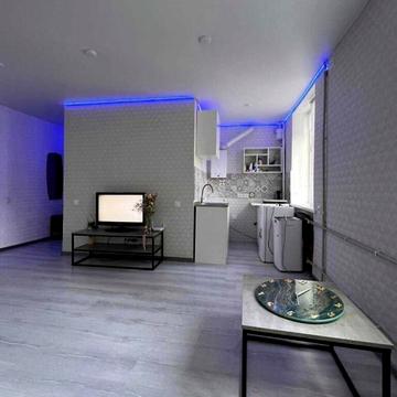 Криворізька вул., 38