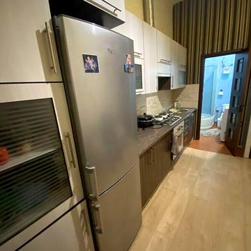 Довгострокова оренда 1к Квартира Донецька вулиця