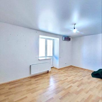 Бориспільська вул., 25-А