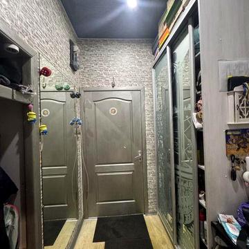 Продаж квартири трикімнатної