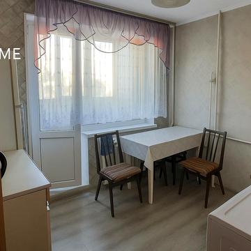 Академіка Глушкова просп., 26