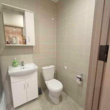 Продаж 1 квартири з ремонтом 38.4 і гараж 20 м2 Побутова 4 ЖК Київський