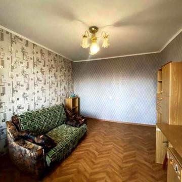 Продаю 2к.квартиру на Намиві, вул. Озерна.ц6