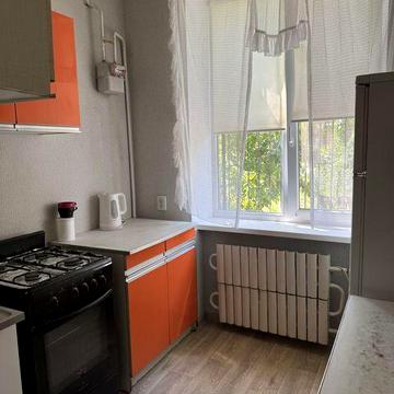 Сдам 1 ком квартиру  метро Армейская 10 минут