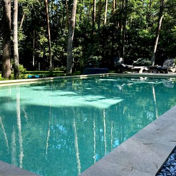 Центральна