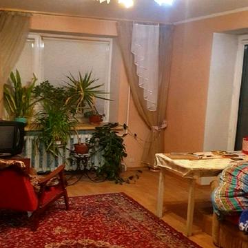 Варненська вул., 25/2