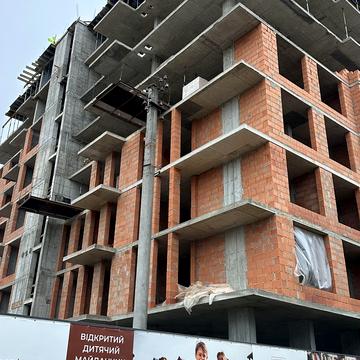 Селянська вул., 14