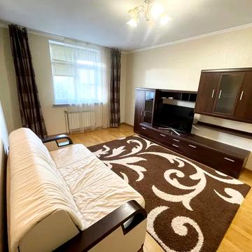 Петра Калнишевського вул. (Михайла Майорова), 7