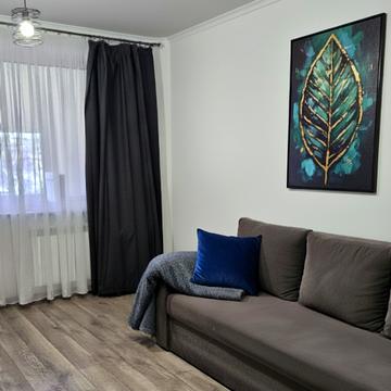 Володимира Вернадського вул., 24