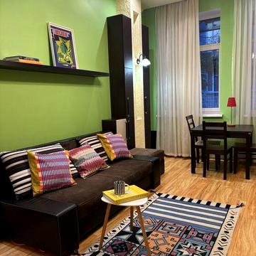 2к (53м2), центр, метро Золоті ворота, Малопідвальна, ключі!