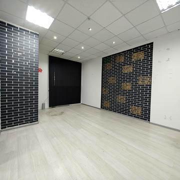 Університетська вул., 33-А