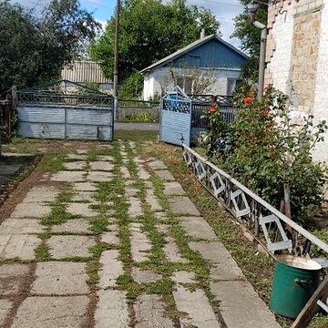 Здам будинок в селищі Чернігівськом ,ціна договірна ,Лозівський р-н.