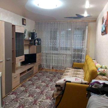 продам  2комн квартиру на Корищенко