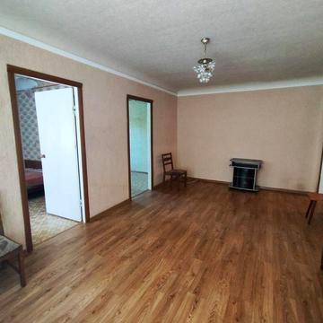 Продам 3 кімнатну квартиру в Центрі