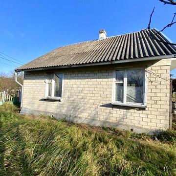 Цегляний будинок в Камяній горі масив Борковський.