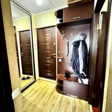 Продам 1к кв Роганский ж\м. 3-й \9ти. Метро Индустриальная. Кап.Ремонт