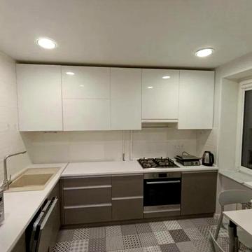 Героїв просп., 3