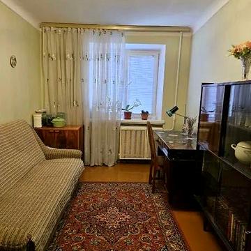 Продам 3к квартиру в центрі