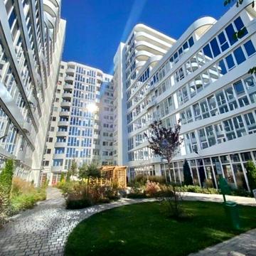 Львівська вул., 15