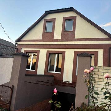 Продаю гарний будинок