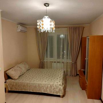 Позняки, Осокорки - 7 хв, Гмирі вул. 14, є Генератор