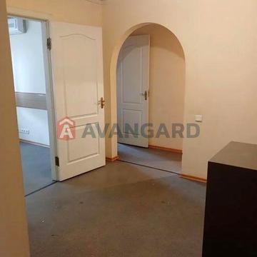 Продається 3к. Центр