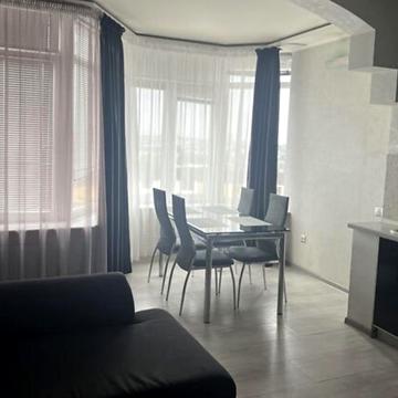 Стрілецька вул. (Червоноармійська), 1