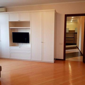 Продам 2х комн кв 88м2  центр Ярослава Мудрого 6/10 индив отоплен