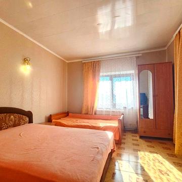 3 ком. домик в закрытом кооперативе Черноморка. Свет не выключают!