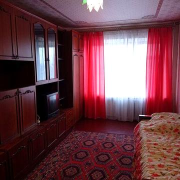 Сдаю 2к квартиру Центр ринок,4/5, меблі,пралка,хол, ціна 4500+комплат