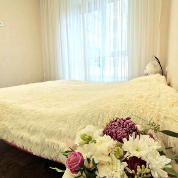 Святошинська вул., 27