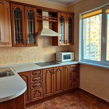 Сдам 2-кімнатну квартиру на Троєщині, вул. Р. Рейгана (Драйзера), 30а.