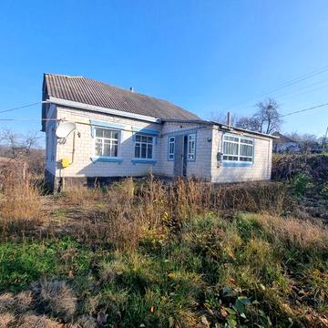 Продам будинок  в селі Медвин/землі  60 соток