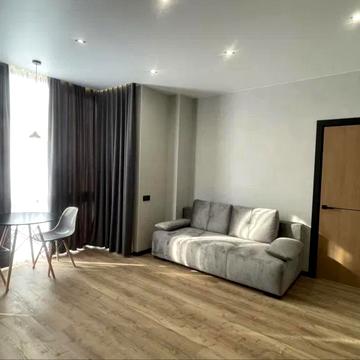 Архітектора Олега Петрова вул. (Чернишевського), 21-Д