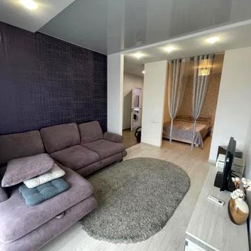 Левка Лукяненка вул. (Василя Жуковського), 16, 18, 20, 24