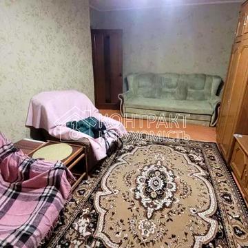 Велика Кільцева вул., 14