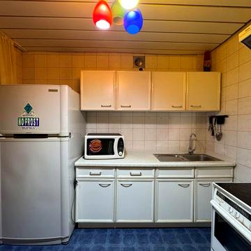 Писаржевського вул., 7