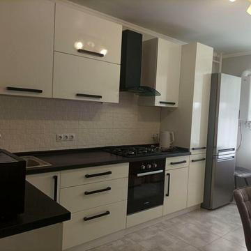 Сдаю 1 комнатную в новострое